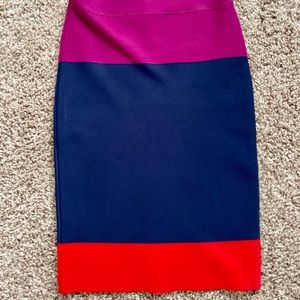 BCBG MAXAZRIA SKIRT